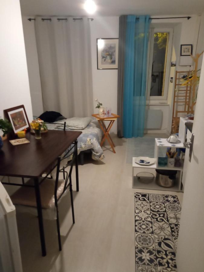 Apartment Tiny Ariege Pyrenees Castelnau-Durban